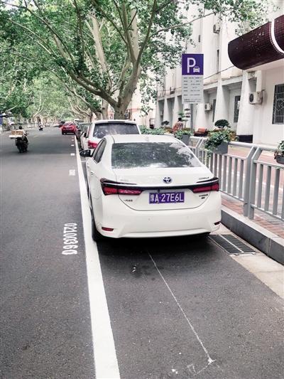 “辦好一個(gè)會(huì)，提升一座城”給市民帶來(lái)滿(mǎn)滿(mǎn)獲得感：“這樣的改變，我們驚喜；這樣的鄭州，我們喜歡！”